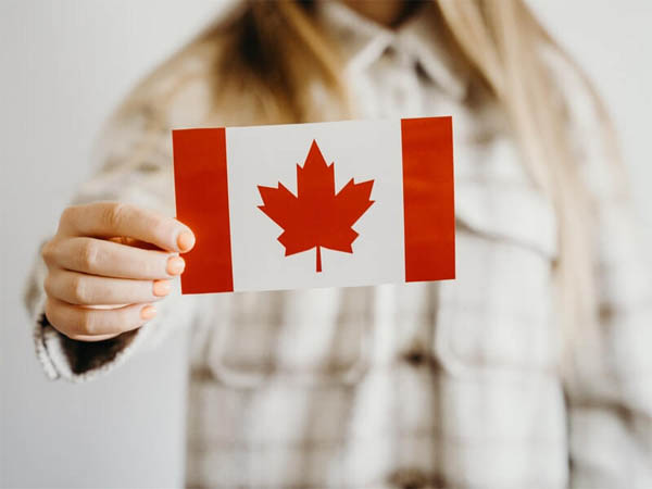Dịch vụ xin Visa thăm thân Canada