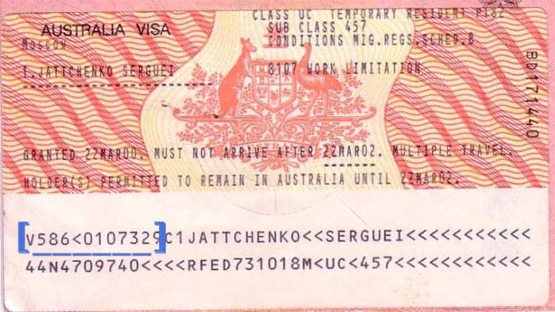 Visa Evidence Number đây là 10 số và chữ đầu tiên trong visa hiện thời của bạn (dài tối đa 11 chữ/số)