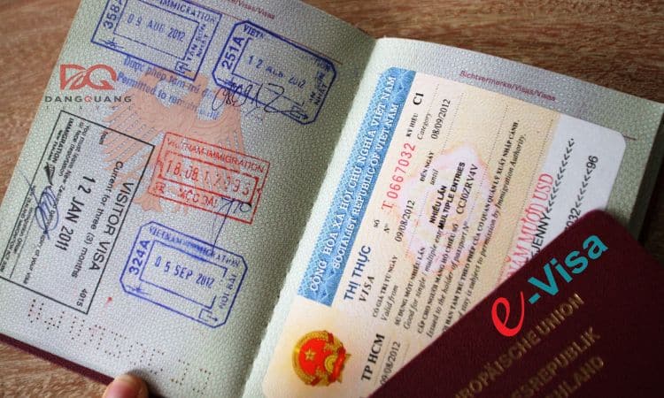 Thủ tục cấp thị thực điện tử